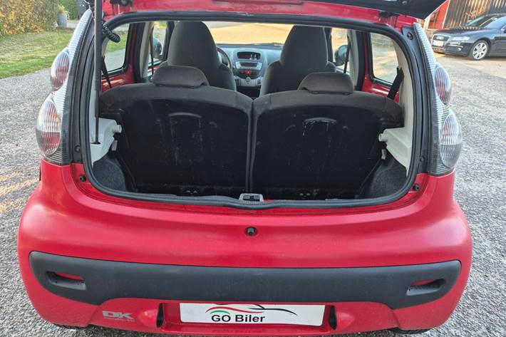 Grøn Citroën C1 fra 2006