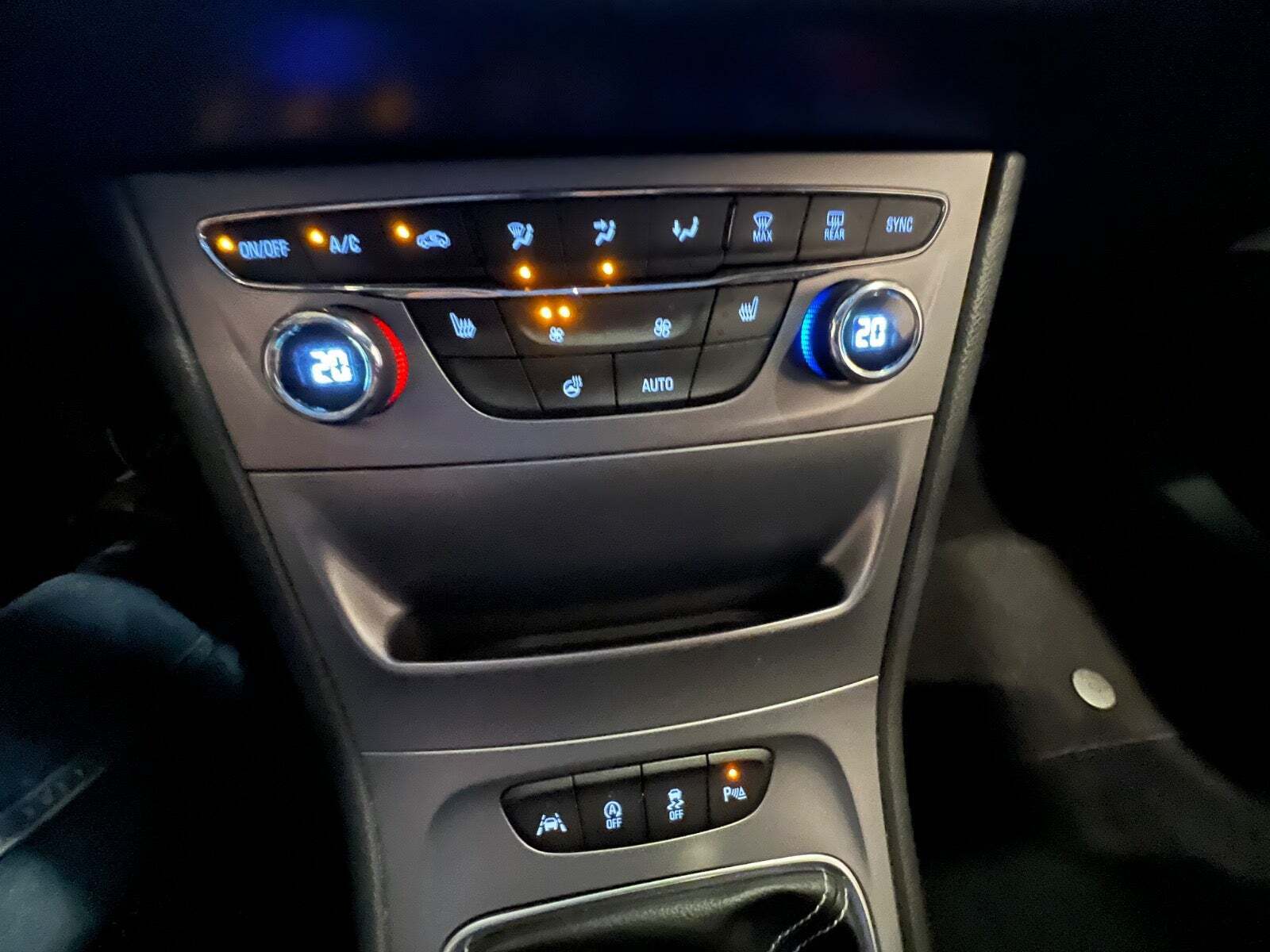 Sort Opel Astra fra 2017