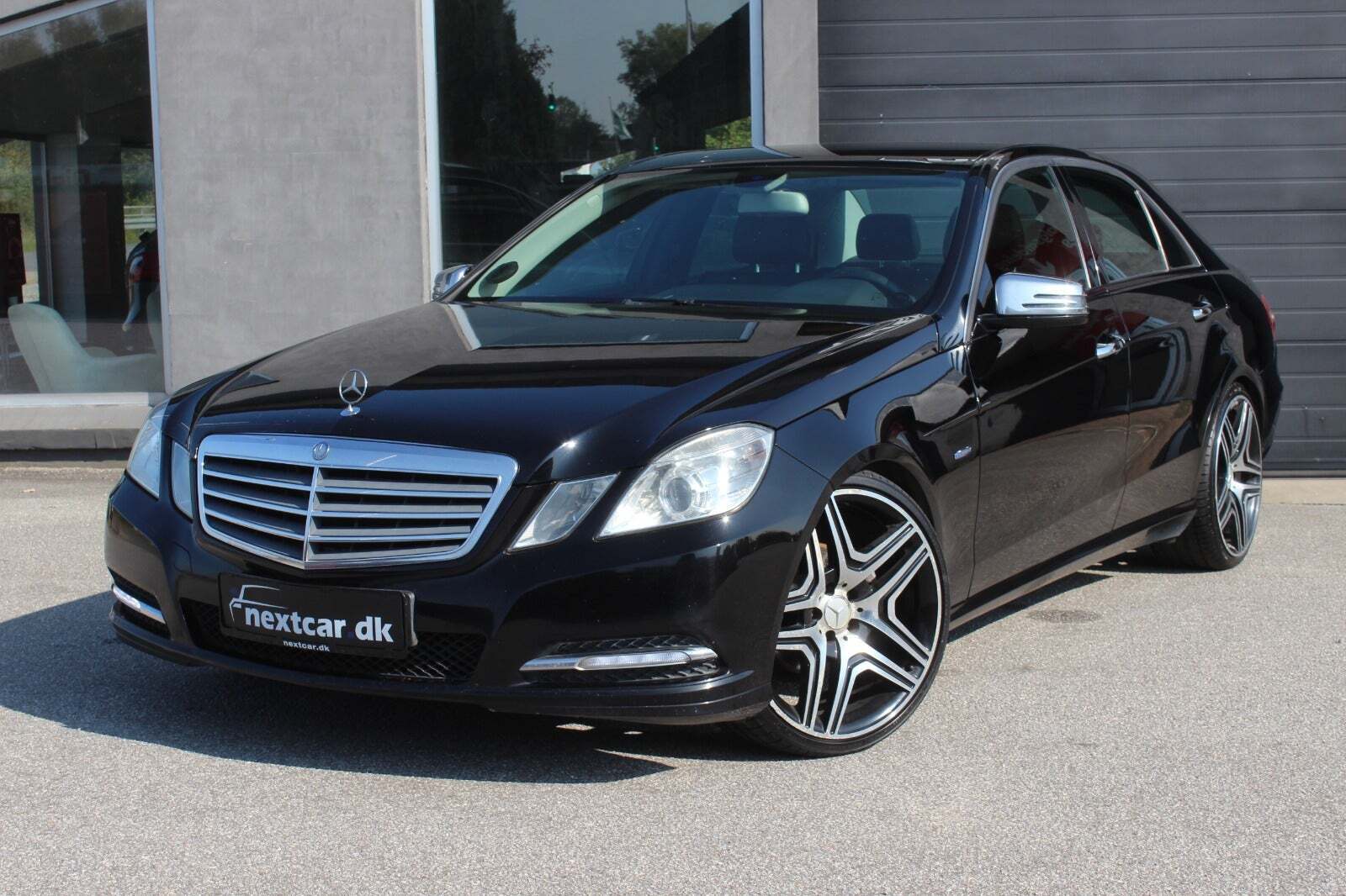 Mercedes E200