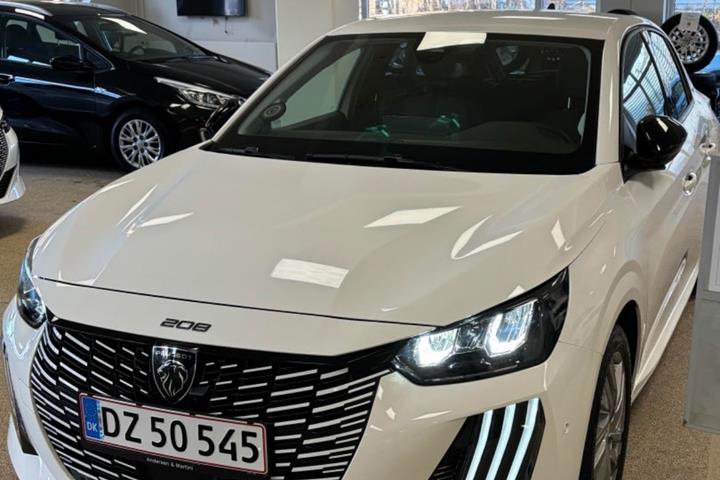 Hvid Peugeot 208 fra 2024