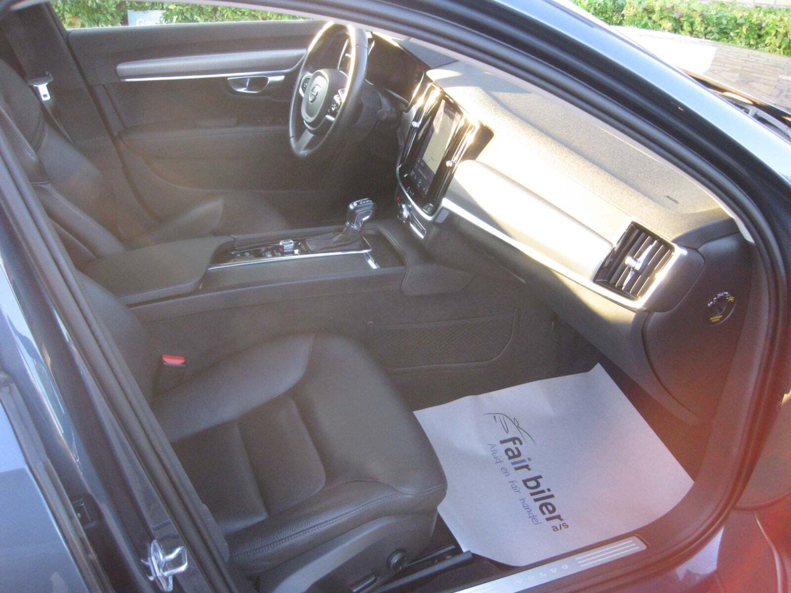 Volvo S90 2,0 T5 254 Momentum+ aut.