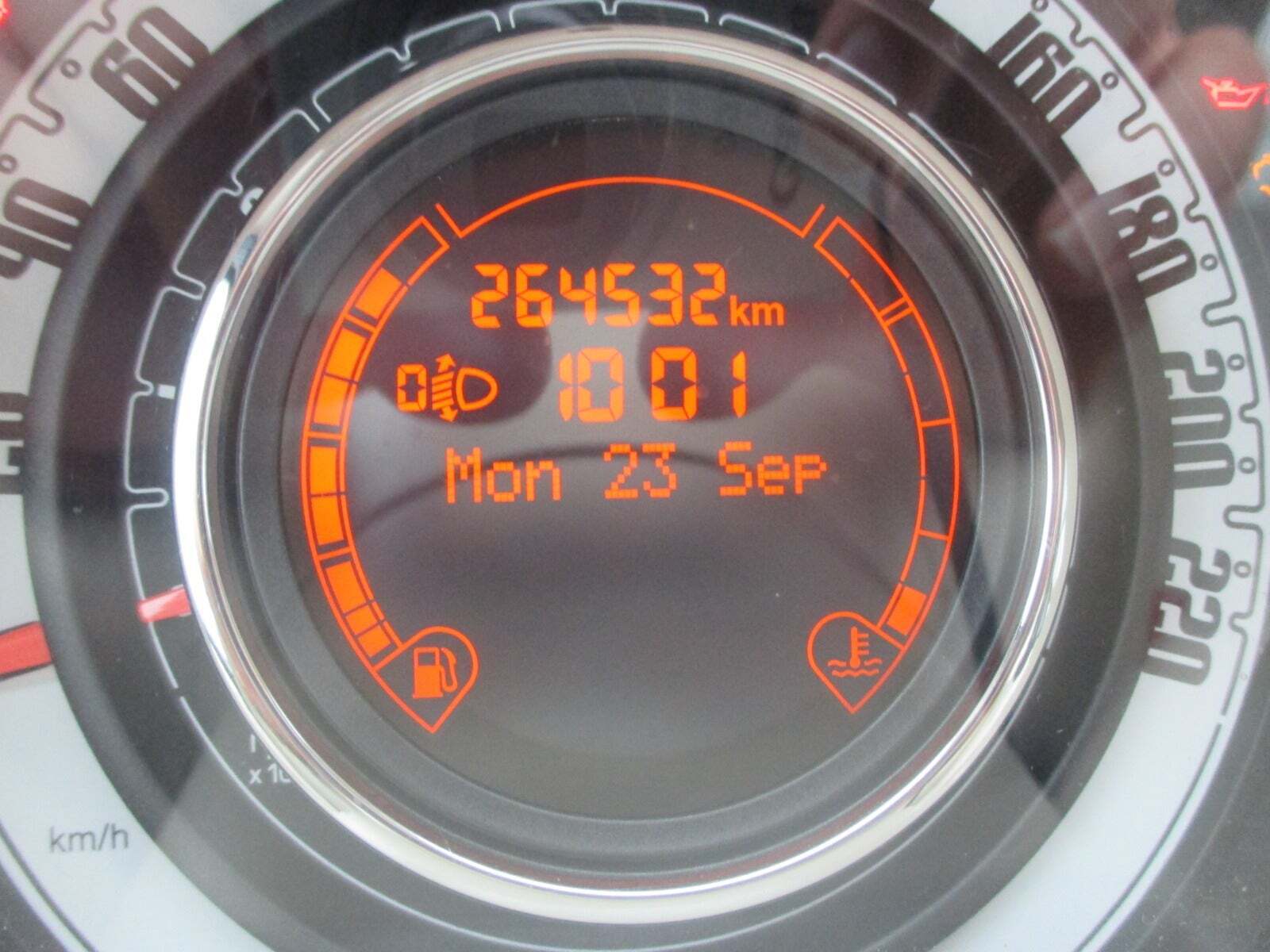 Hvid Fiat 500 fra 2008