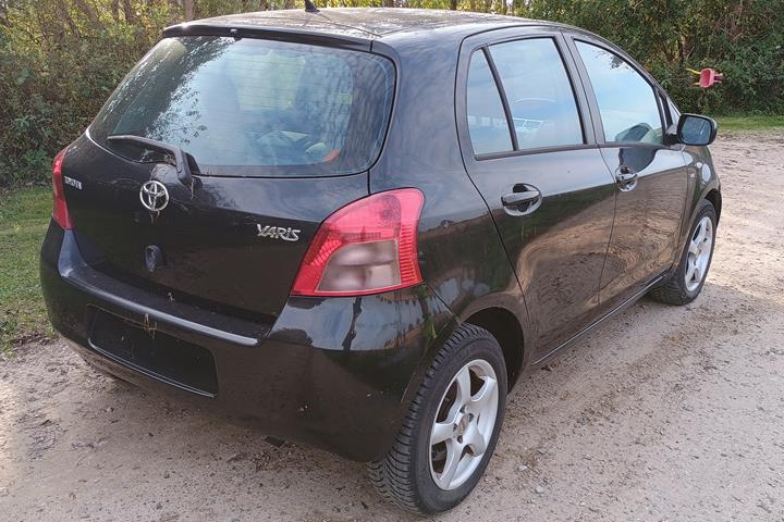 undefined Toyota Yaris fra 2007