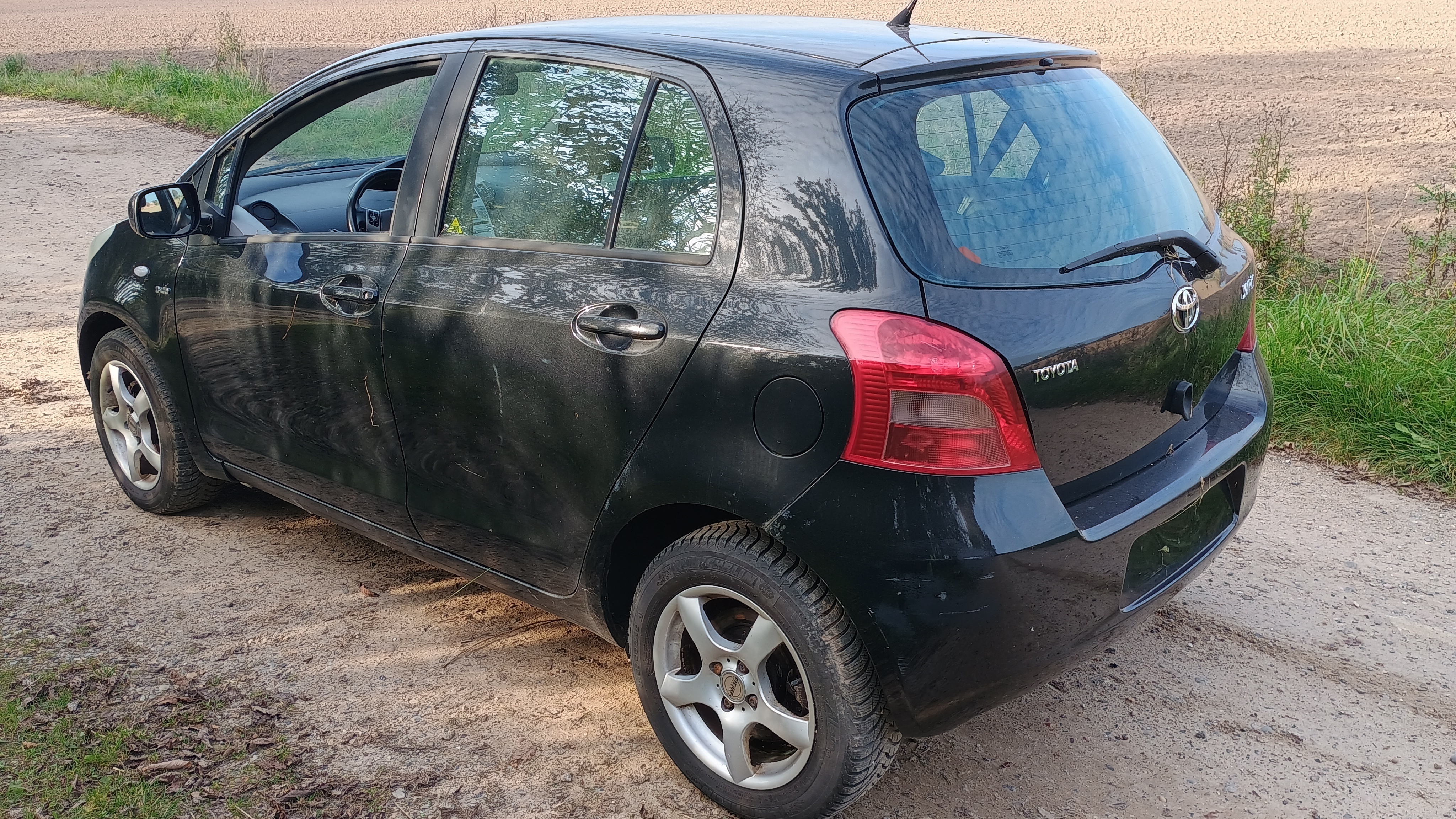 undefined Toyota Yaris fra 2007