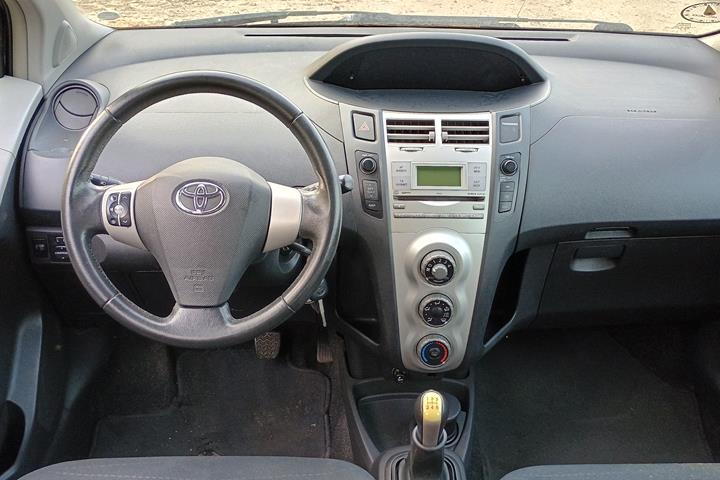 undefined Toyota Yaris fra 2007
