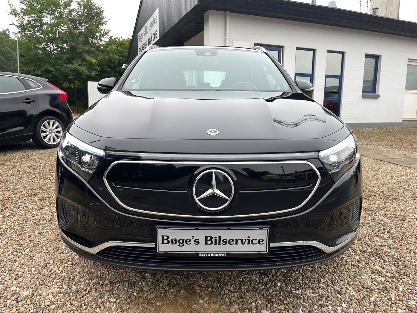 Sort Mercedes EQA 250+ fra 2023
