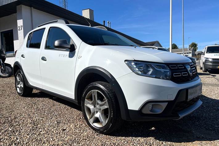 Hvid Dacia Sandero fra 2019