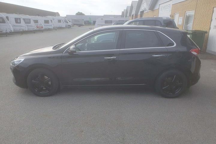 Sort Hyundai i30 fra 2017