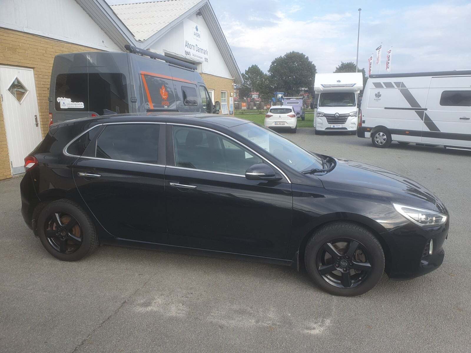 Sort Hyundai i30 fra 2017
