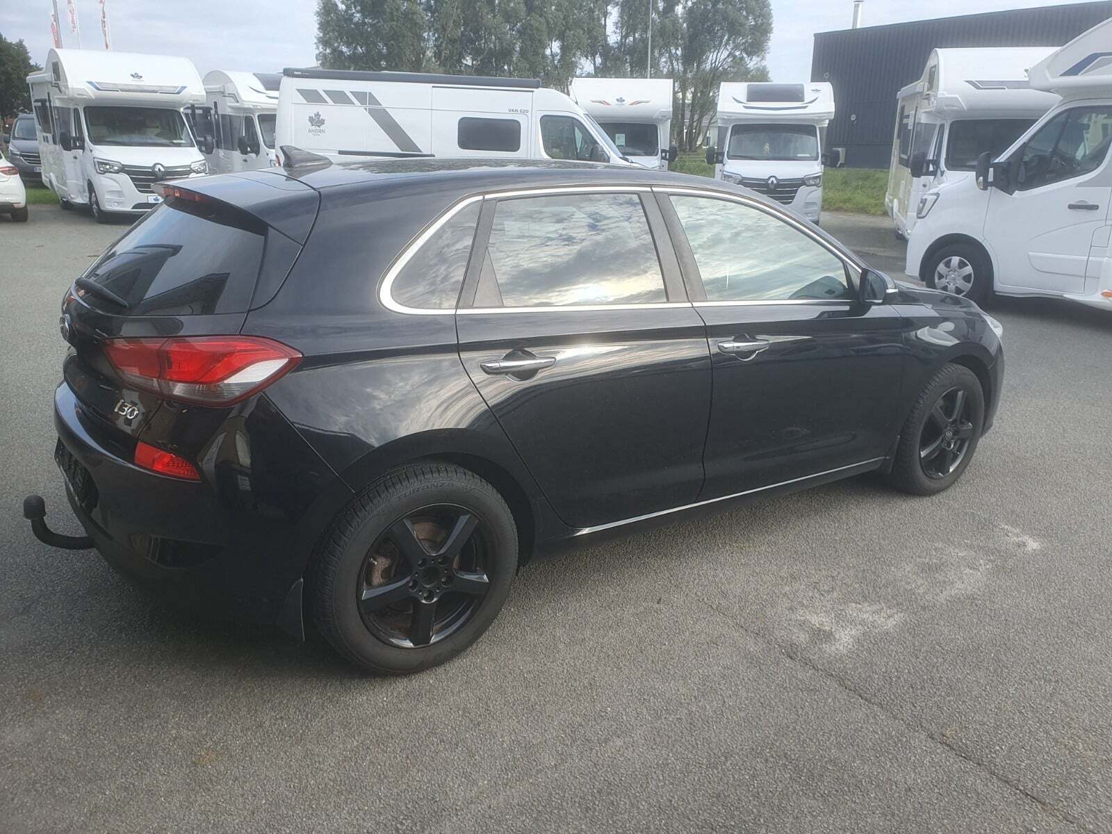 Sort Hyundai i30 fra 2017