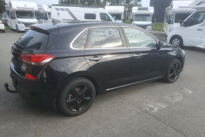 Sort Hyundai i30 fra 2017