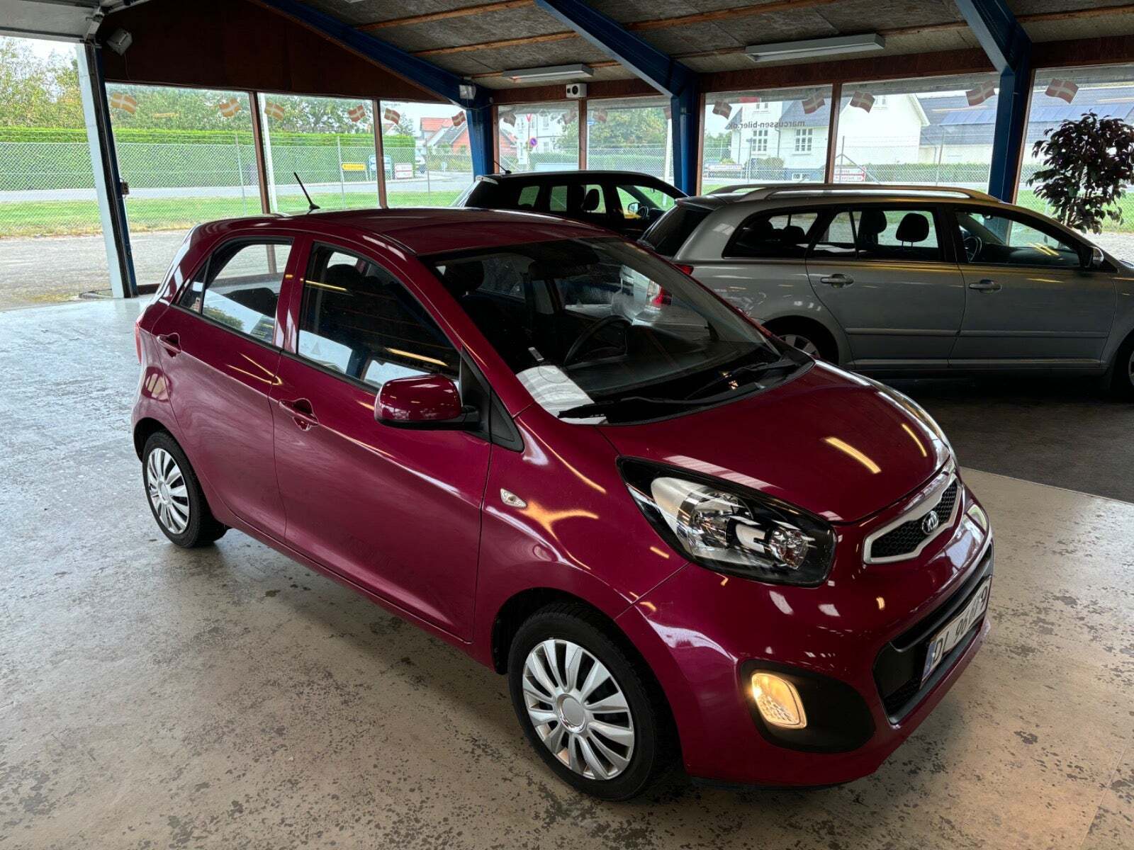 Rød Kia Picanto fra 2013