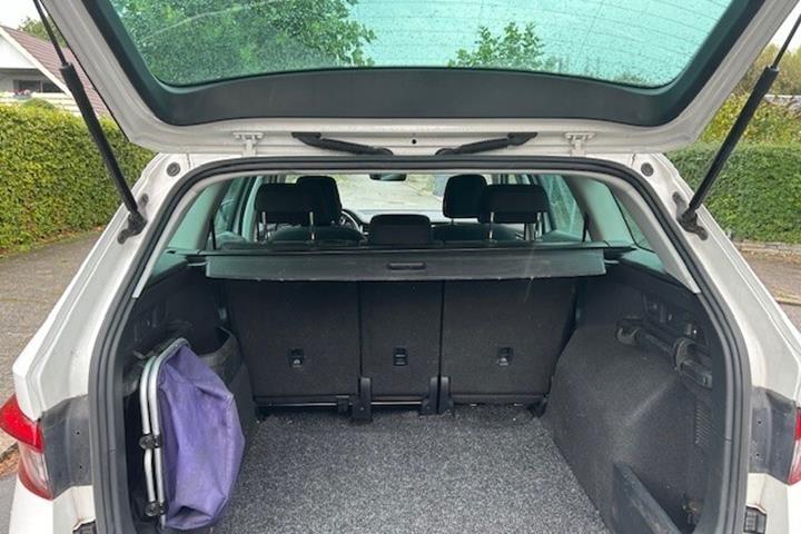 Hvid Skoda Kodiaq fra 2019