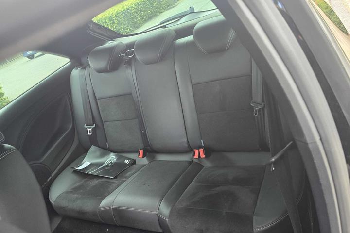 Sort Seat Ibiza fra 2016