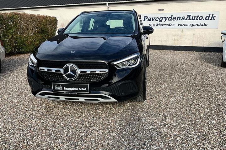 undefined Mercedes GLA250 e fra 2021 set udefra