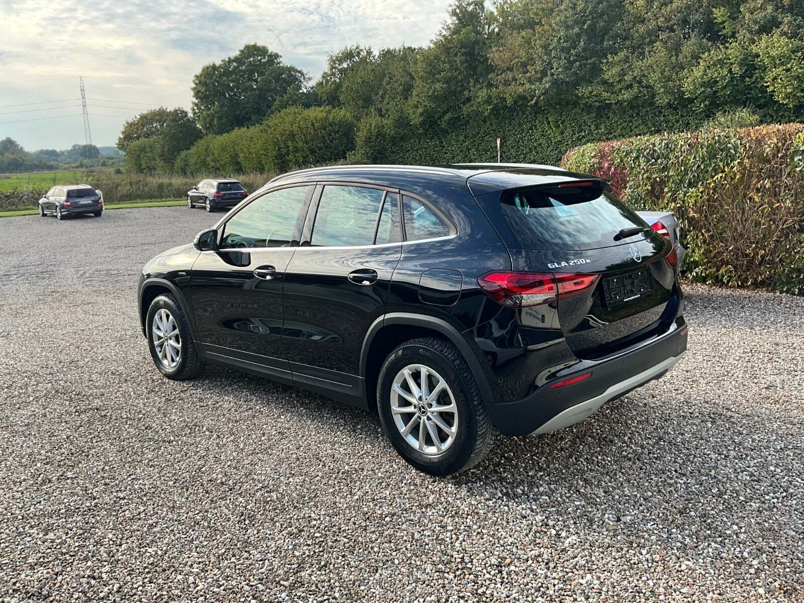undefined Mercedes GLA250 e fra 2021 set udefra