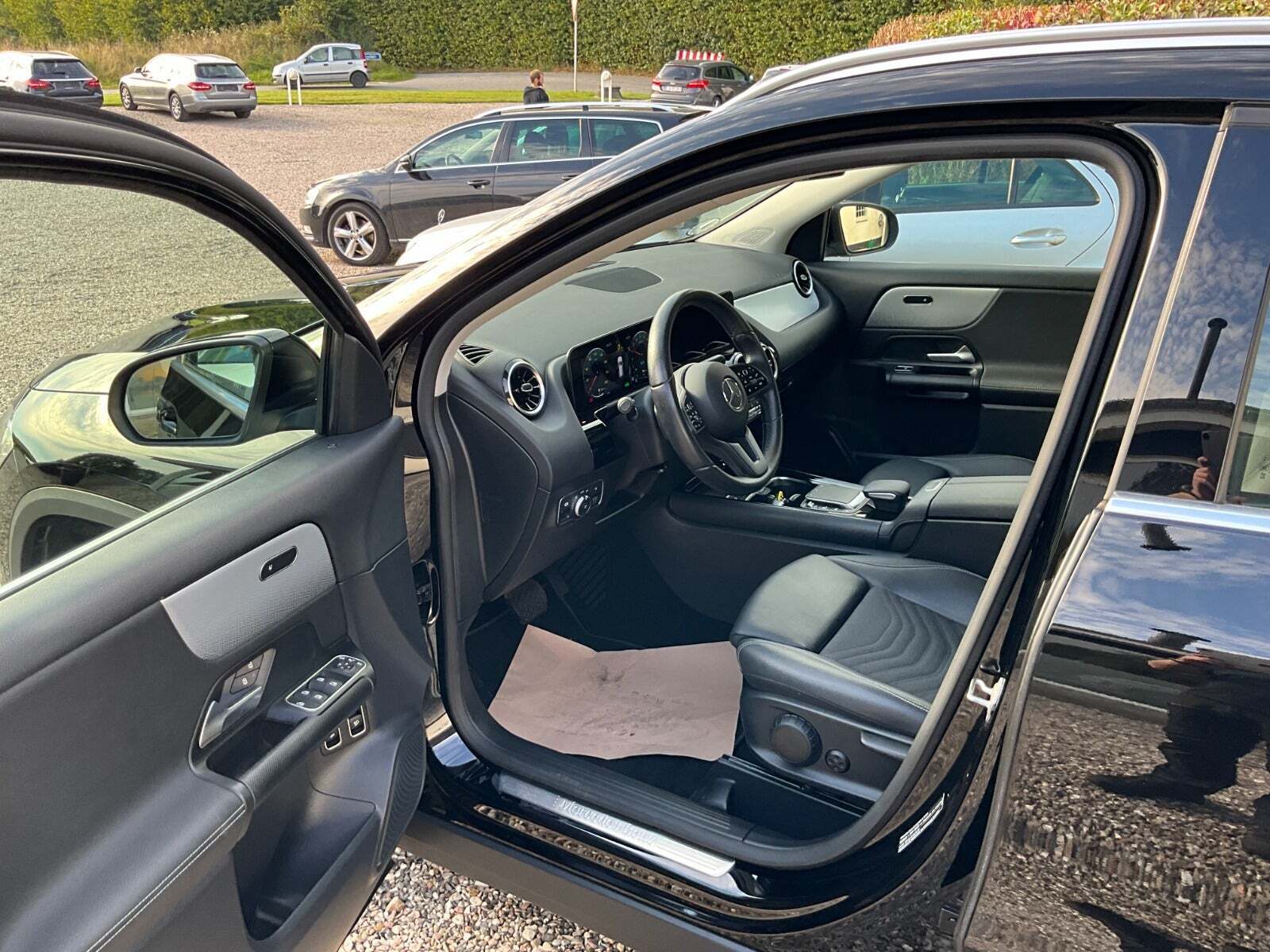 undefined Mercedes GLA250 e fra 2021 set indefra