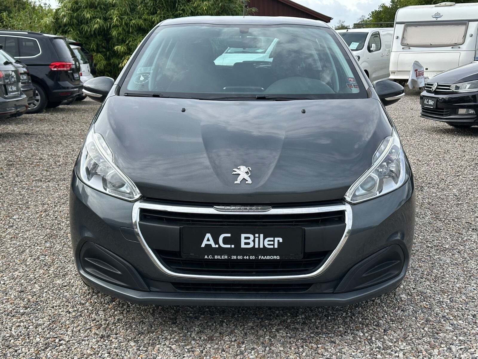 undefined Peugeot 208 fra 2015