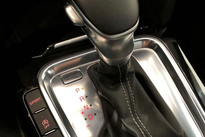 Rød Kia ProCeed fra 2019