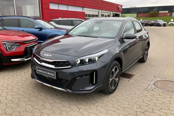 undefined Kia XCeed fra 2024 set udefra