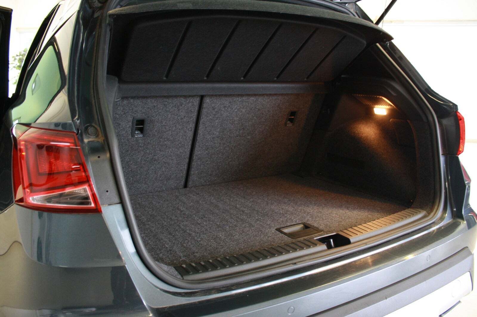 Grå Seat Arona fra 2019