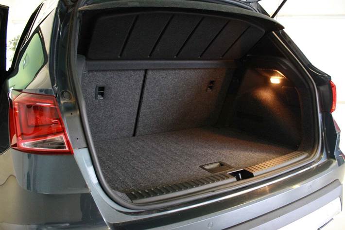 Grå Seat Arona fra 2019