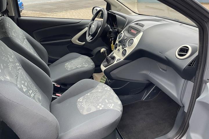 Grå Ford Ka fra 2016