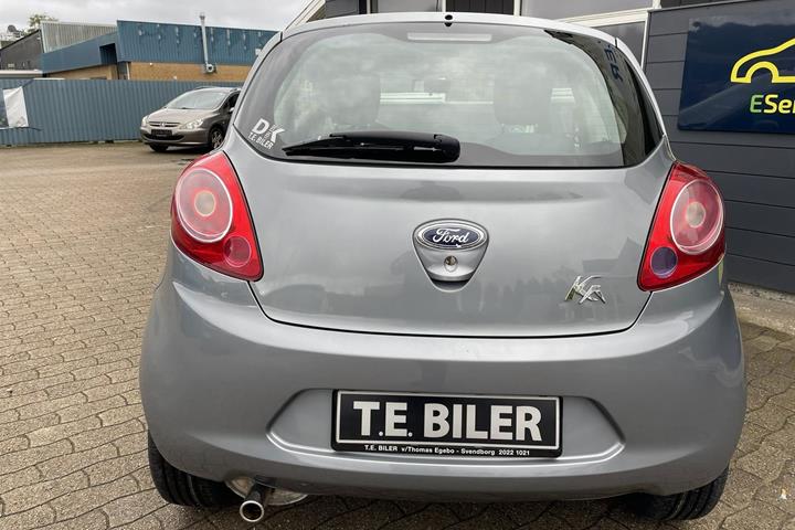 Grå Ford Ka fra 2016