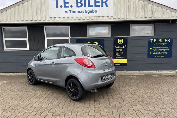 Grå Ford Ka fra 2016