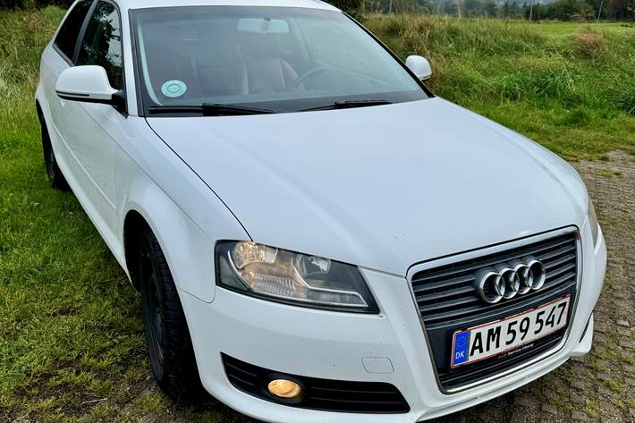 Hvid Audi A3 fra 2009