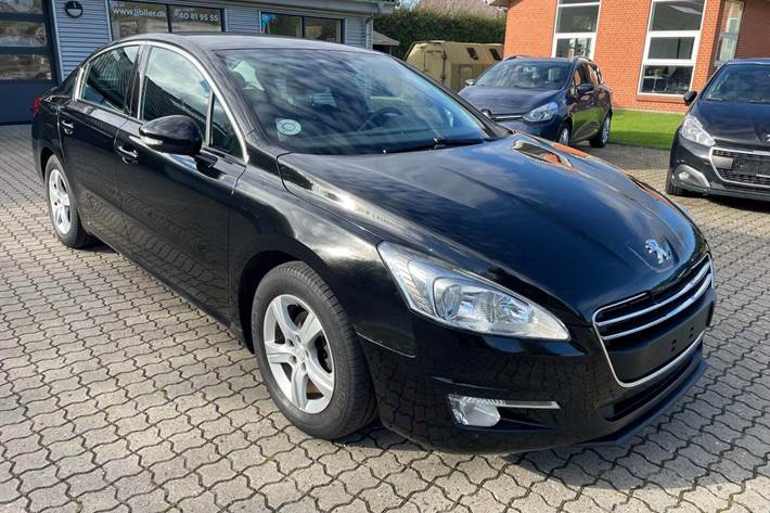 Sort Peugeot 508 fra 2011