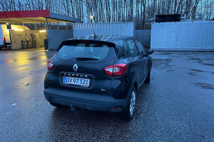 Sort Renault Captur fra 2014