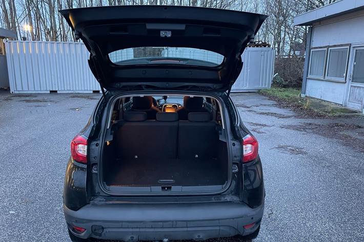 Sort Renault Captur fra 2014