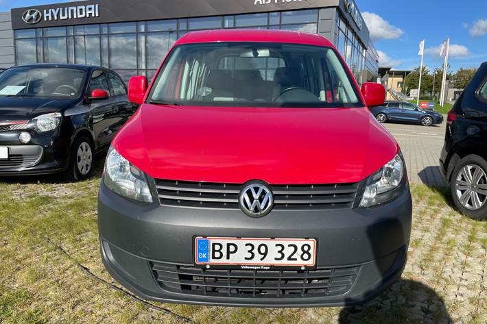 Rød VW Caddy fra 2014