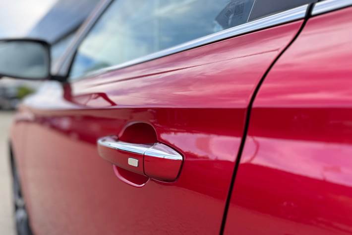 Rød MG MG5 Electric fra 2023