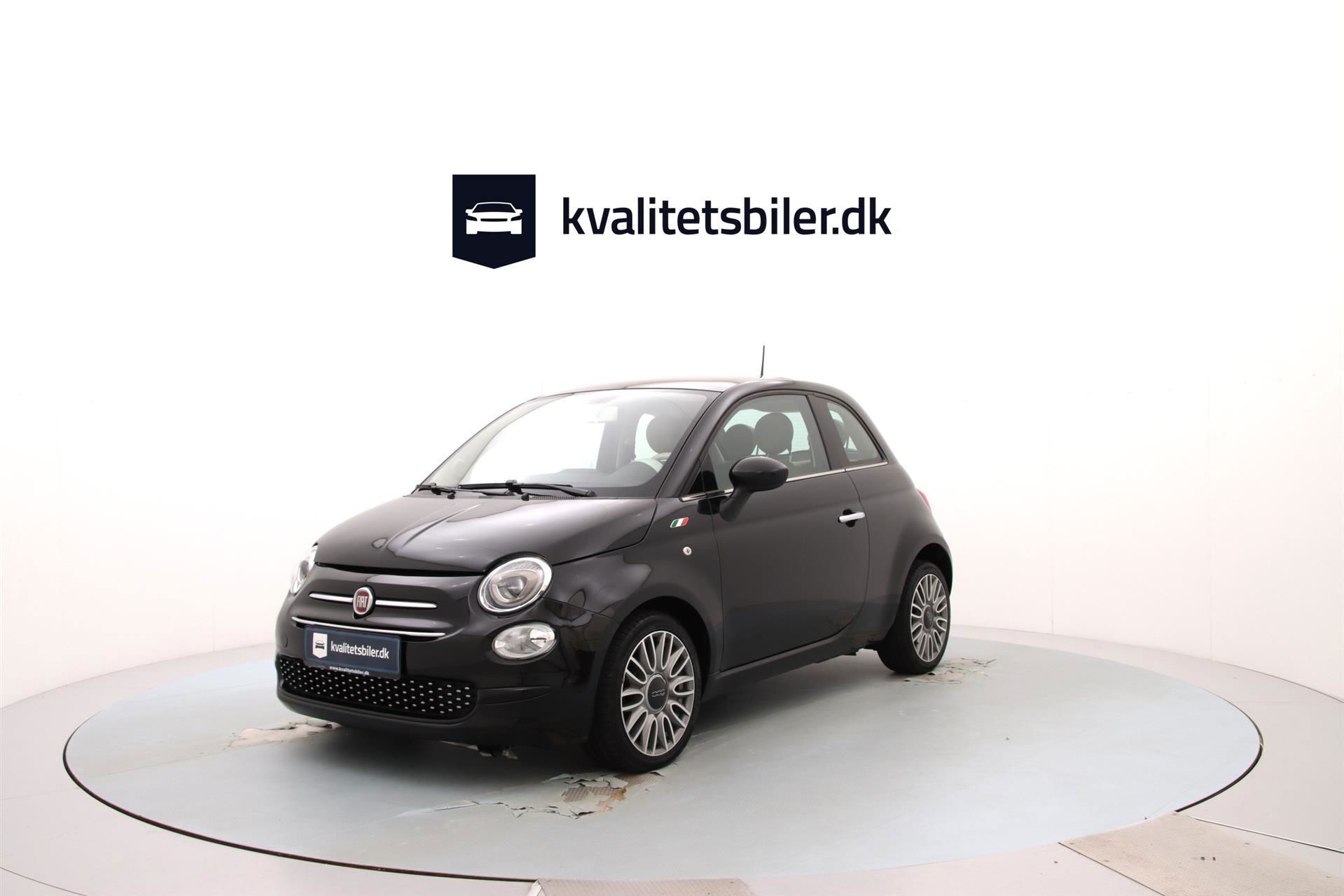Sort Fiat 500 fra 2018 set udefra