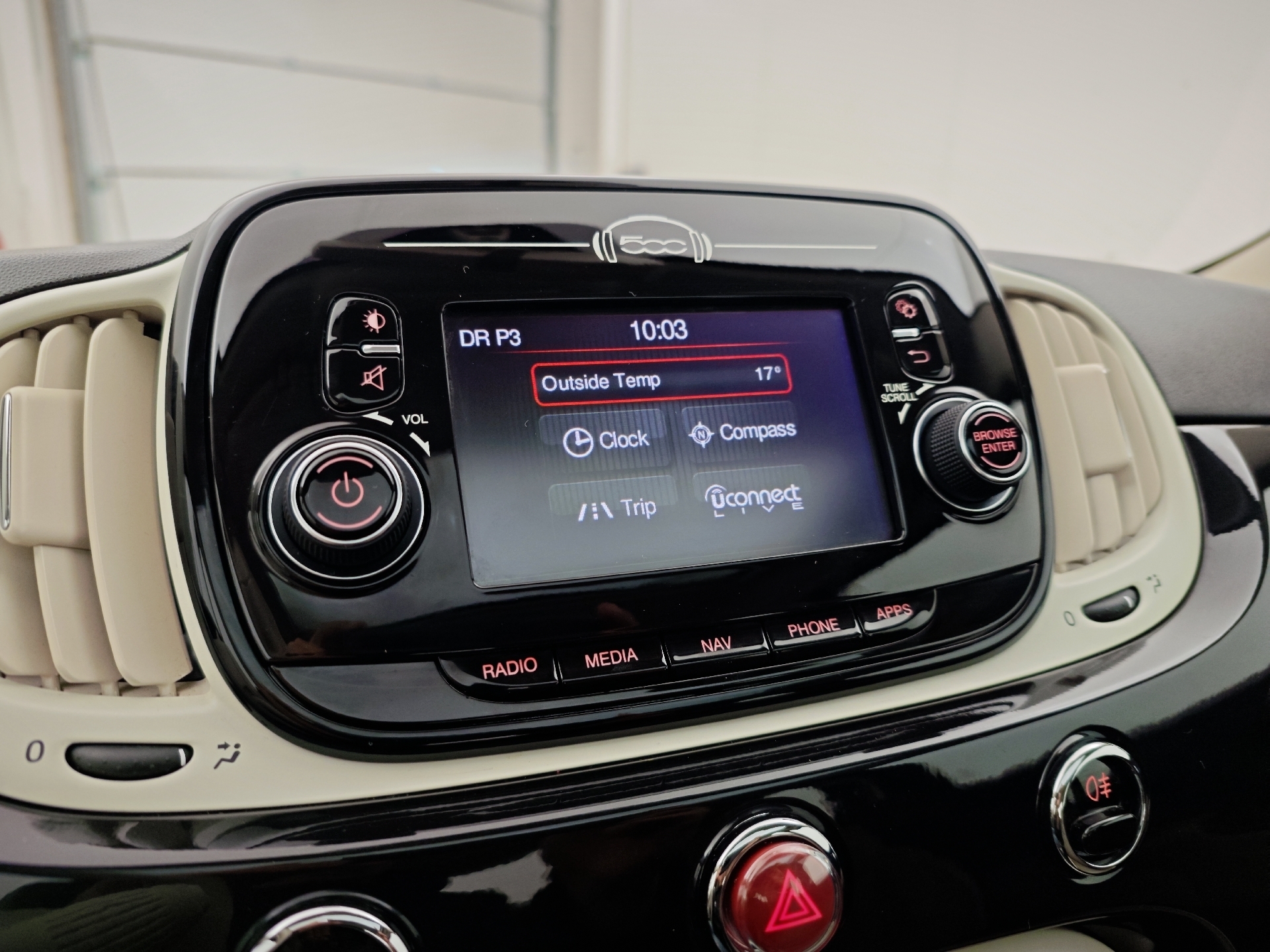 Sort Fiat 500 fra 2018