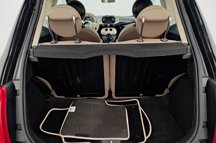 Sort Fiat 500 fra 2018