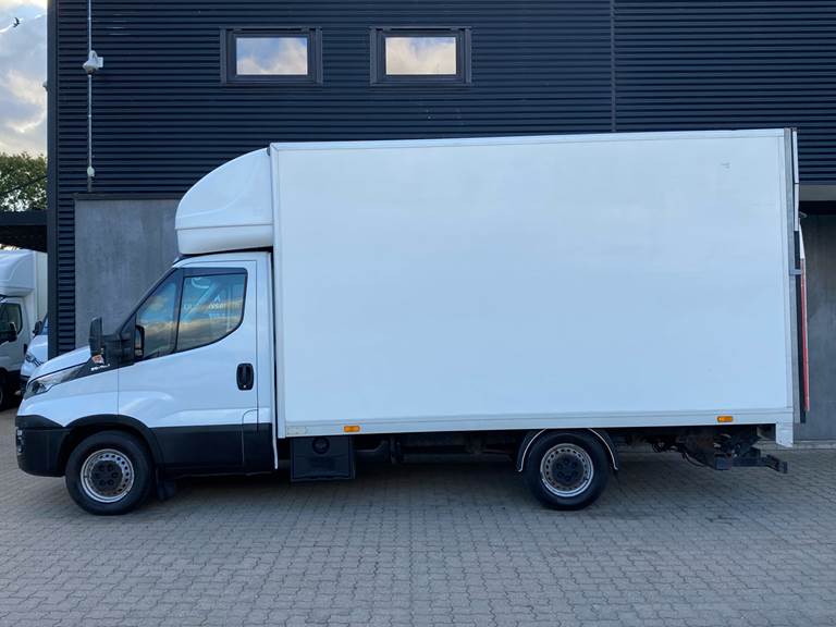 Iveco Daily 2,3 35S15 3750mm D 146HK Ladv./Chas. 6g