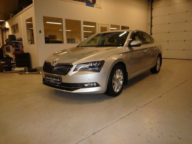 Skoda Superb 2,0 TDi 150 Style DSG