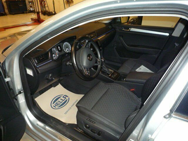 Skoda Superb 2,0 TDi 150 Style DSG