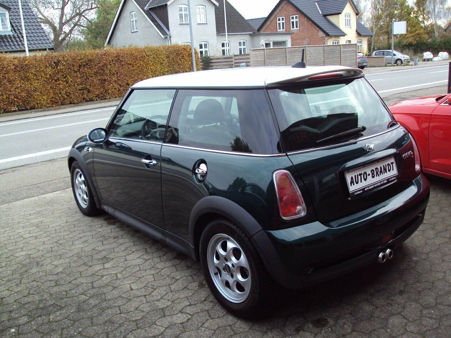 Grøn Mini Cooper S fra 2006