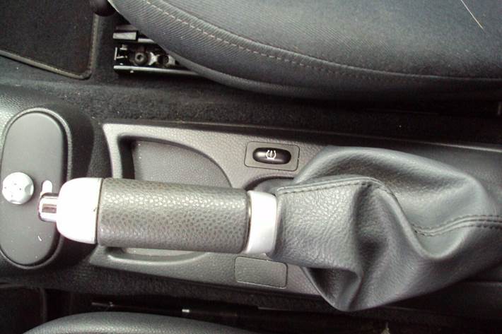 Grøn Mini Cooper S fra 2006