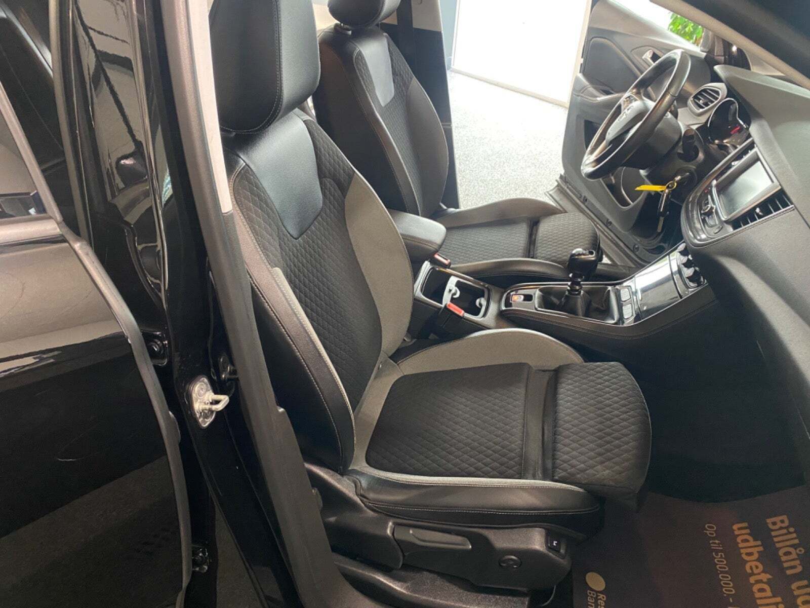 Sort Opel Grandland X fra 2018