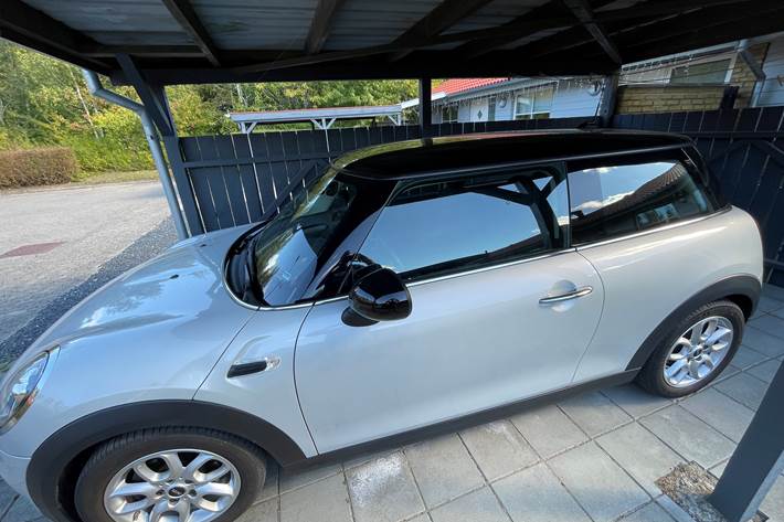 Hvid Mini Cooper fra 2018