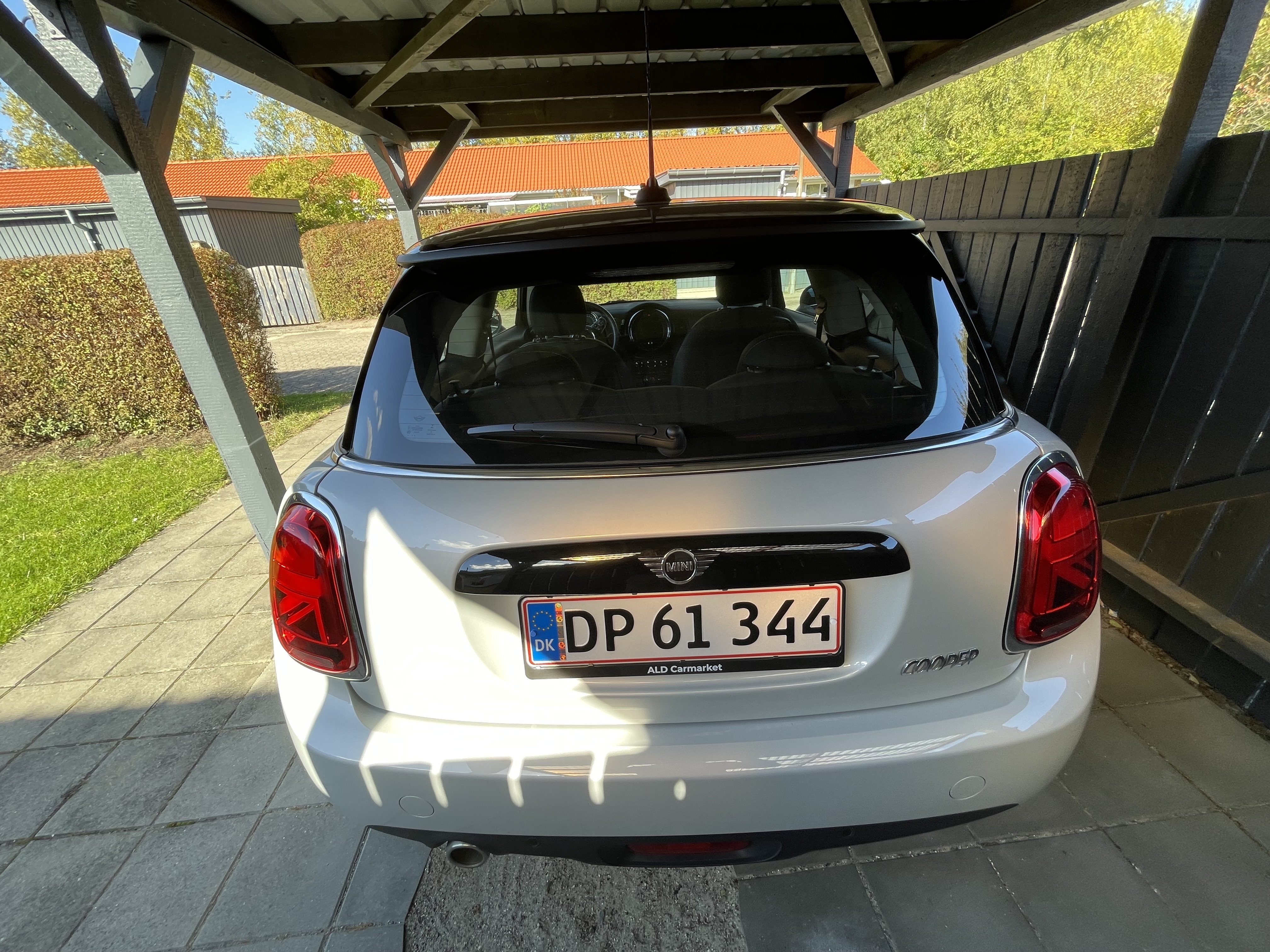 Hvid Mini Cooper fra 2018