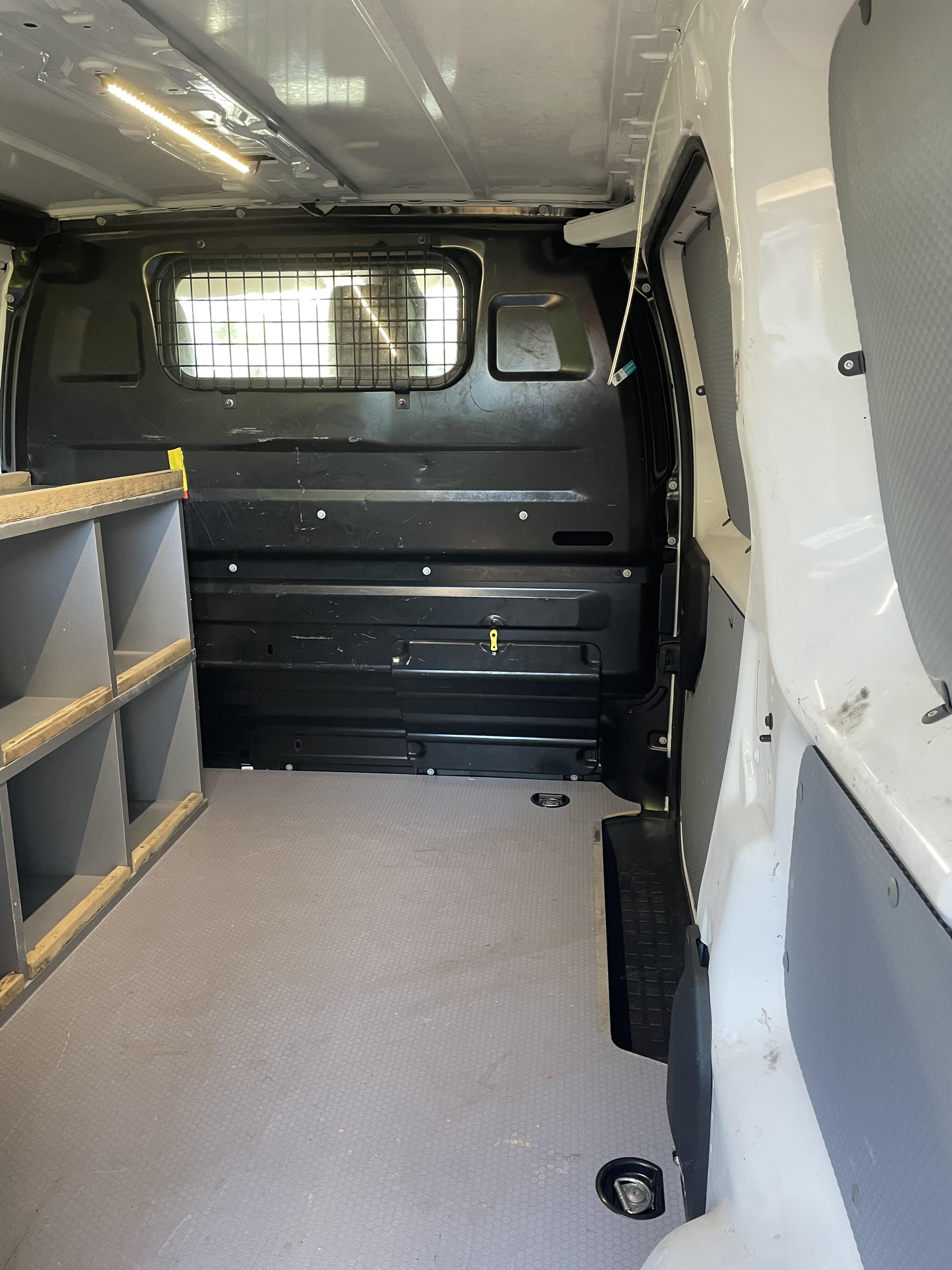Hvid Toyota ProAce fra 2019
