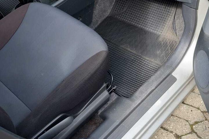 Grå Suzuki Alto fra 2012