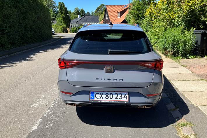 Grå Cupra Leon fra 2021