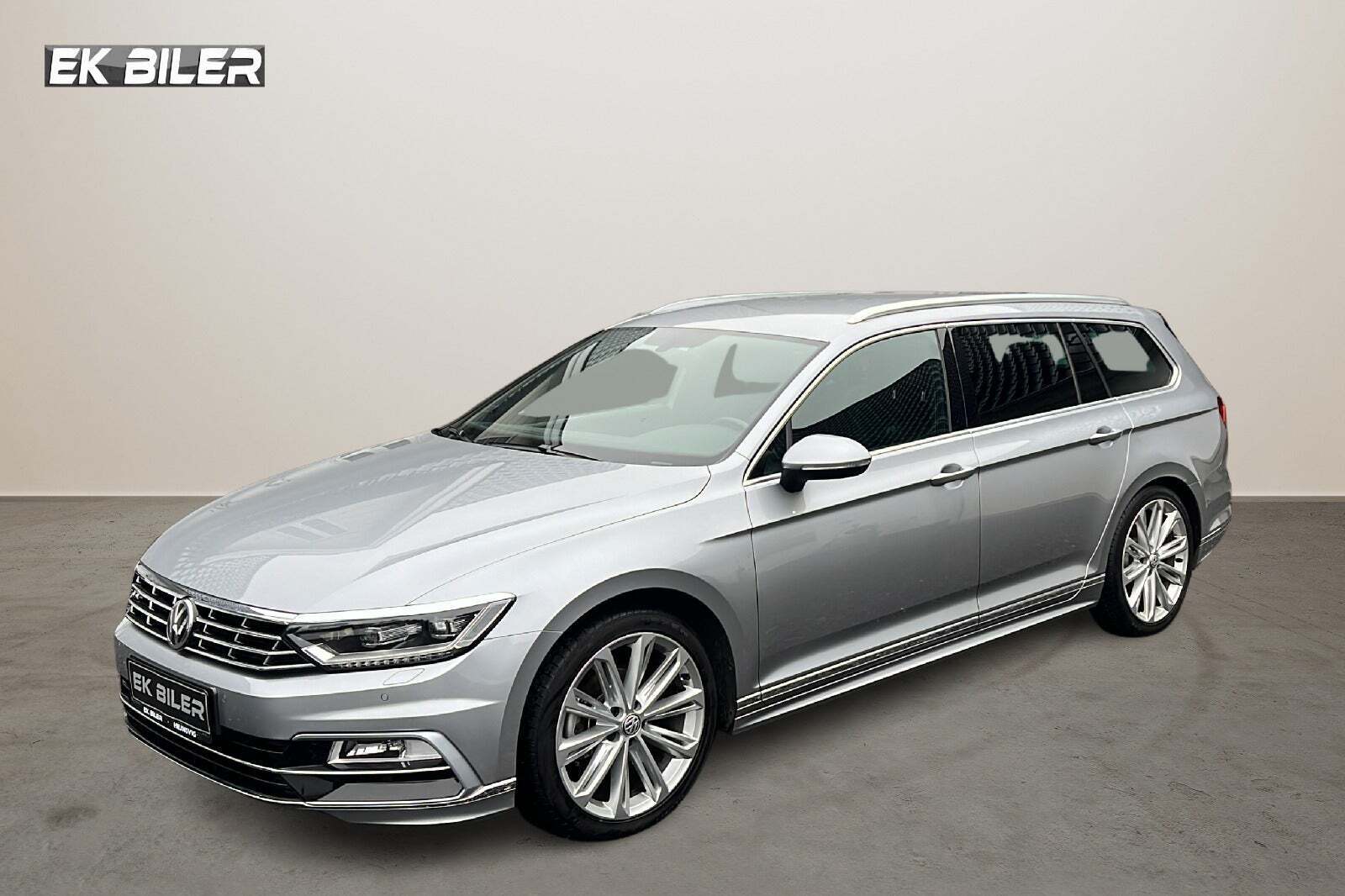 Grå VW Passat fra 2018 set udefra